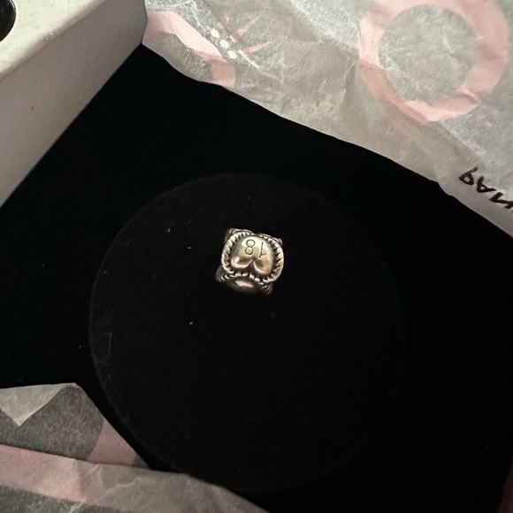 SOLD - Picture 4 of 4